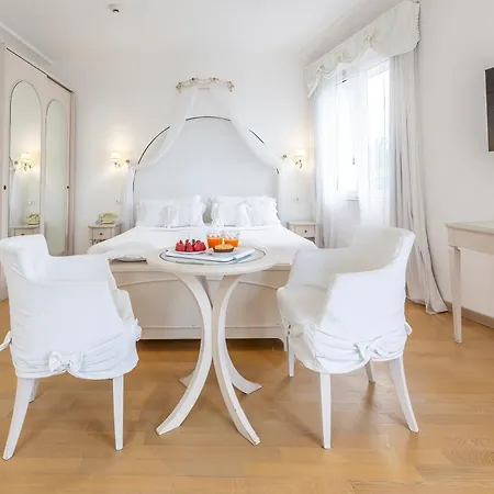 Ξενοδοχείο Al Cavallino Bianco Ριτσιόνε