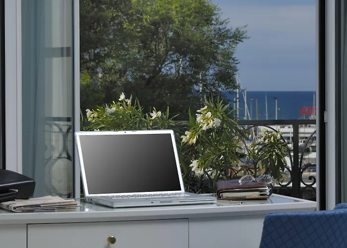 Al Cavallino Bianco 4* Riccione